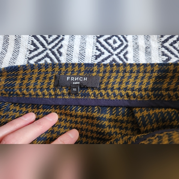 Frnch mini skirt - Picture 3 of 6